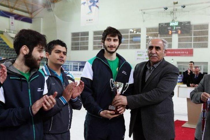 Atatürk Üniversitesi Buz Hokeyi Erkek Takımı Türkiye Şampiyonu G2