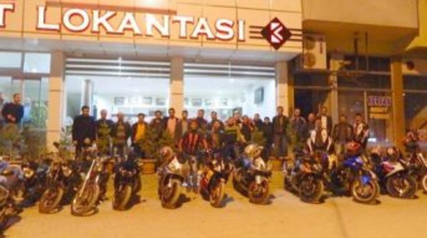 &Ccedil;orumlu Motorcular Yemekte Buluştu