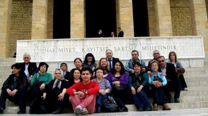 Kıdemli Aydınlılardan Ankara &Ccedil;ıkartması