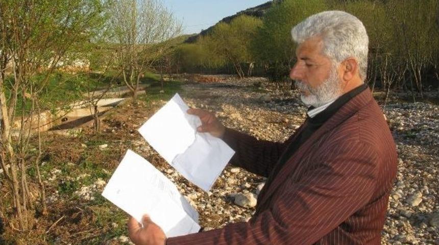 Sel Mağduru &Ccedil;&ouml;pl&uuml; Ailesi Yardım Bekliyor