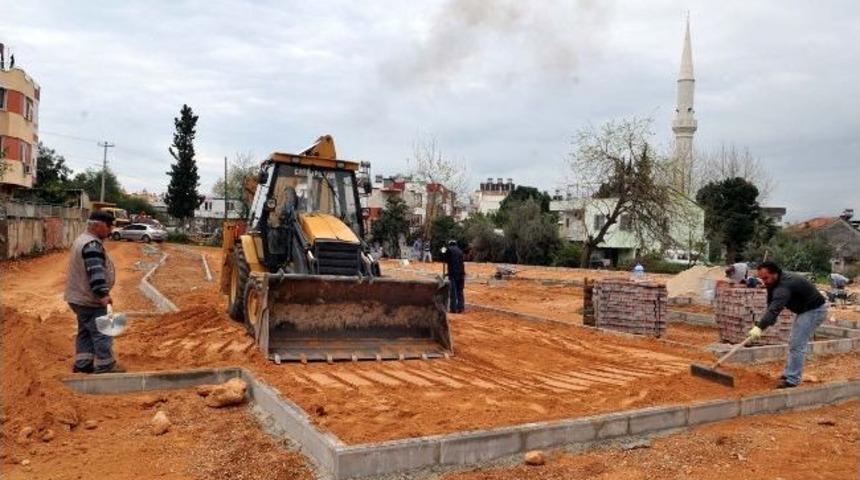 Kanal Mahallesi&rsquo;nde Bin 600 Metrekare Park Yapılıyor
