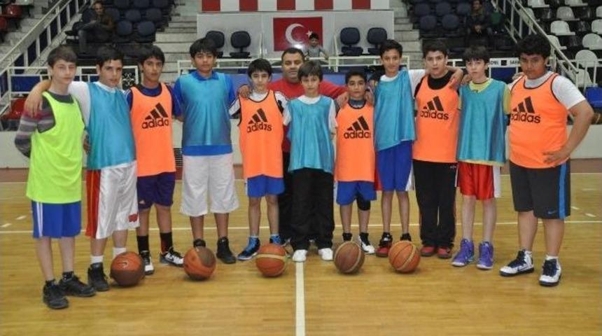 K&uuml;&ccedil;&uuml;k Erkekler G&uuml;ney Anadolu Basketbol Grup M&uuml;sabakaları