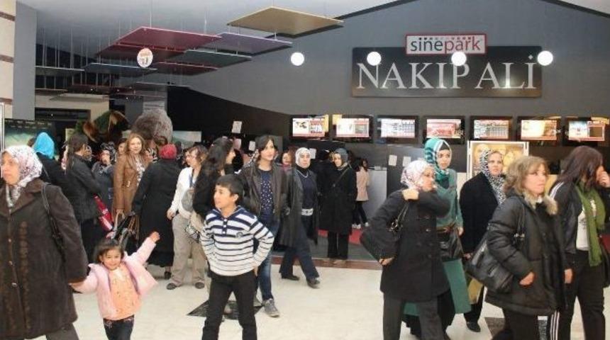 Gamek Kursiyerleri Sinema G&uuml;nlerinde Buluştu