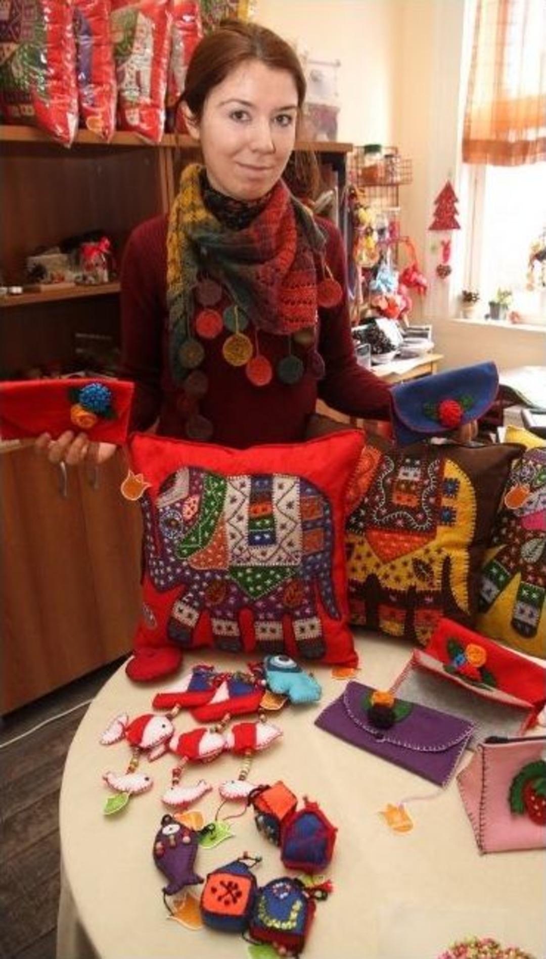 Agoralı Kadınlar Arı Gibi &Ccedil;alışıyor