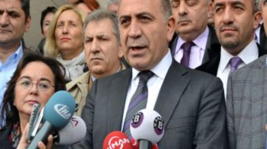 G&uuml;rsel Tekin'den Muammer G&uuml;ler Ve Kadir Topbaş Hakkında Su&ccedil; Duyurusu