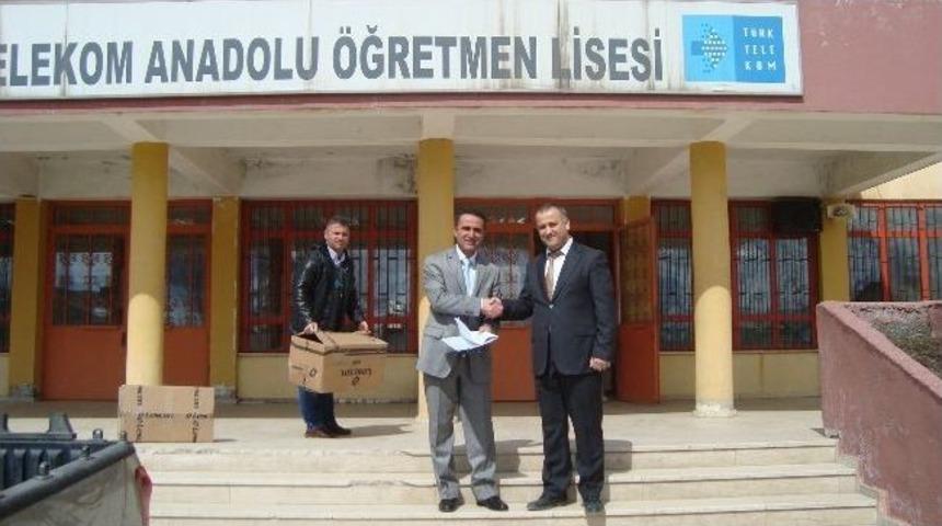T&uuml;rk Telekom Anadolu &Ouml;ğretmen Lisesi&rsquo;ne Destek