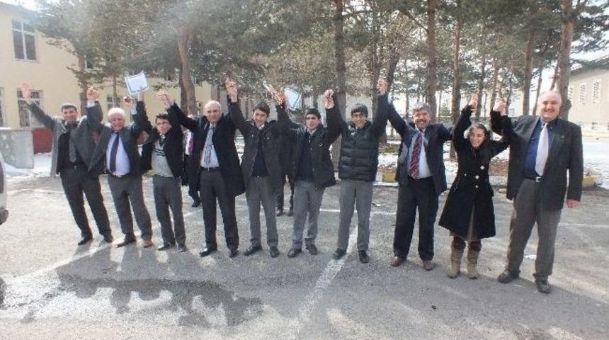 Yakutiye İl&ccedil;esi Geneli Bilgi Ve K&uuml;lt&uuml;r Yarışmasında Erzurum Lisesi Birinci Oldu