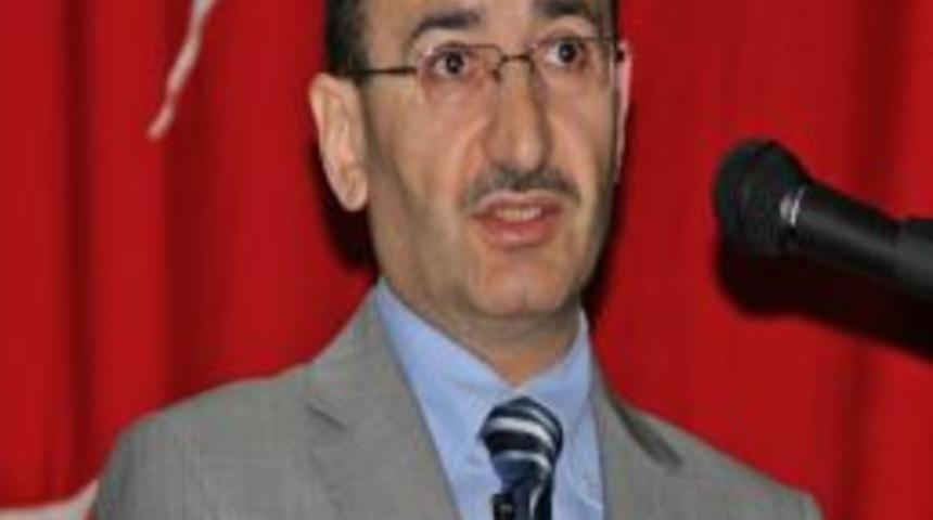Do&ccedil; Dr Akg&uuml;l: Peygamberimiz  Paylaşmayı &Ouml;ğretti