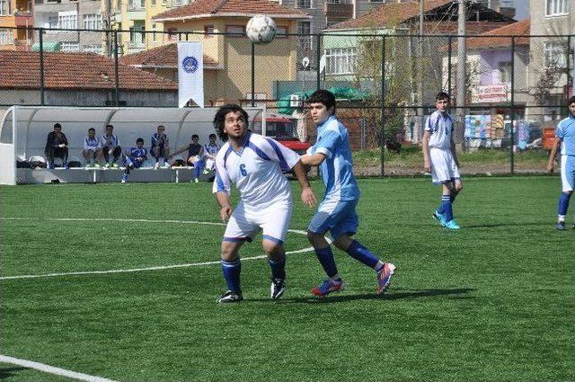 Yurtlar Arası Futbol Turnuvası Bafra’da Başladı