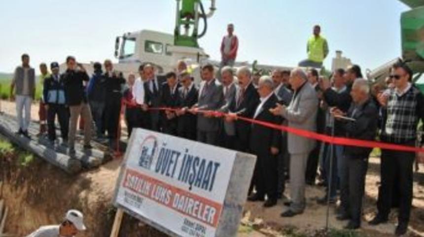İmamoğlu&rsquo;nda 200 Dairenin Temeli Atıldı