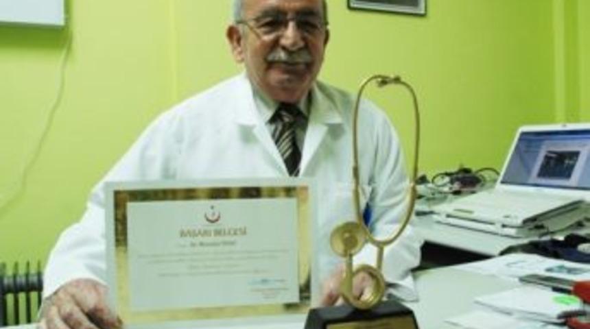 Aydınlı &lsquo;Yılın Hekimi&rsquo;ni&rsquo; hayata bağlayan mesleği oldu