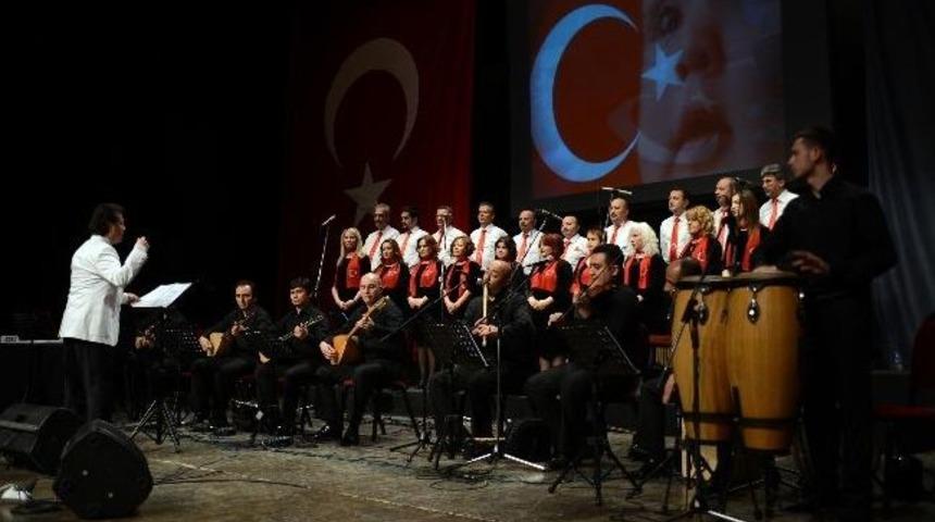 T&uuml;rk&rsquo;&uuml;n T&uuml;rk&uuml;s&uuml; Duygulandırdı