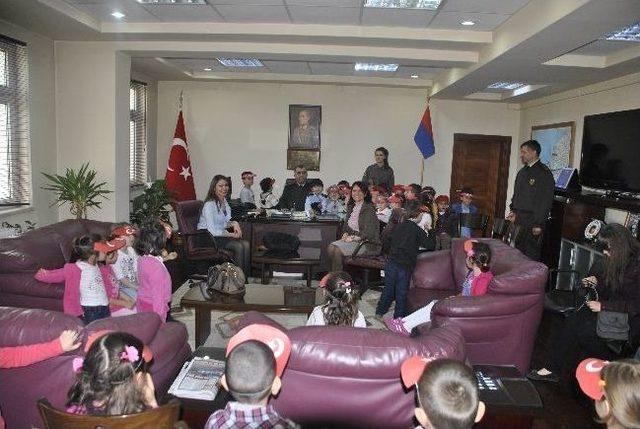 Namık Kemal İlköğretim Okulu ndan Jandarmaya Ziyaret 1