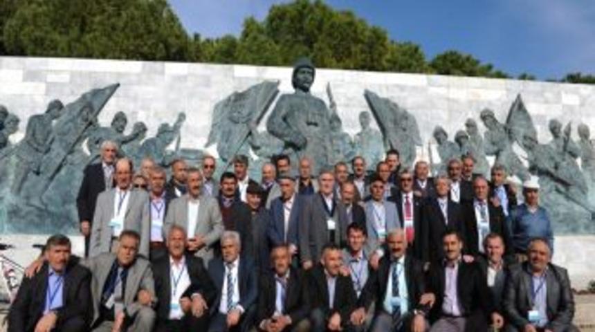 Vanlı Gazi, Muhtar Ve Şehit Aileleri &Ccedil;anakkale'yi Gezdi
