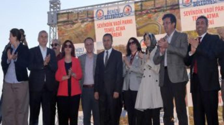 Denizli&rsquo;de Sevindik Vadi Parkı&rsquo;nın Temeli Atıldı