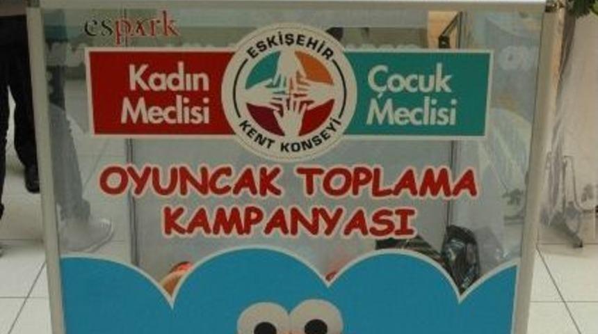 Oyuncaklar İhtiya&ccedil; Sahipleri &Ccedil;ocuklar İ&ccedil;in Toplanıyor