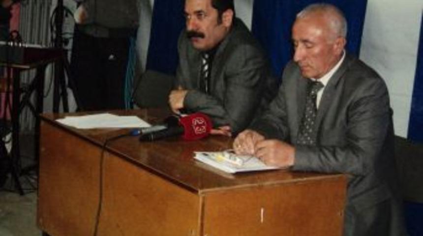 Mahallemize Başkanda hizmet de gelmiyor