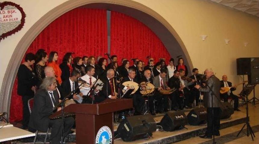 Cemal Akın Yaşlılarla Buluştu