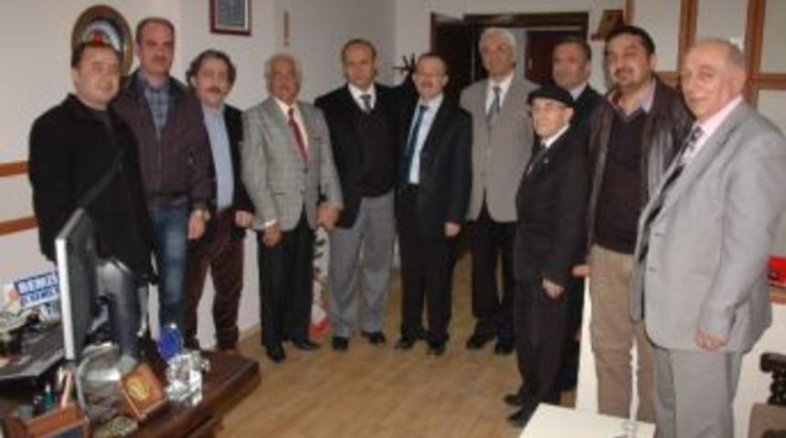 M&uuml;d&uuml;r Kadir Akbıyık&rsquo;tan Tun&ccedil;oğlu&rsquo;na Tebrik Ziyareti