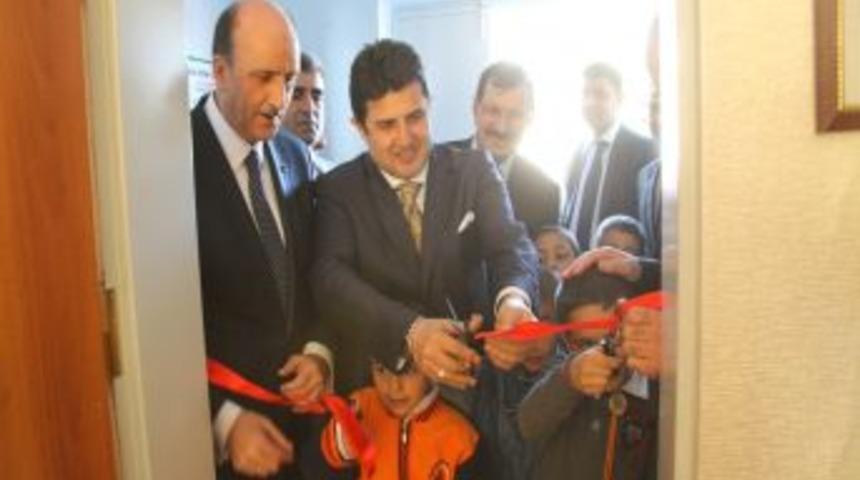 Elazığ Belediyesi, Eğitime Desteklerini S&uuml;rd&uuml;r&uuml;yor