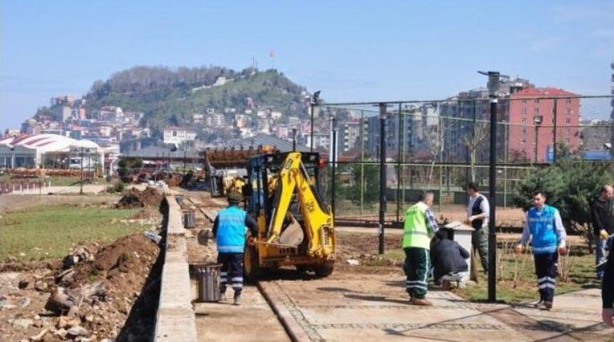 Başkan Aksu, Hasar Tespitinde Bulundu