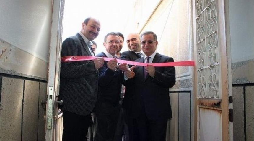 Sınır Tanımayan Doktorlar &Ouml;rg&uuml;t&uuml;'nden Suriyeli Misafirlere Poliklinik