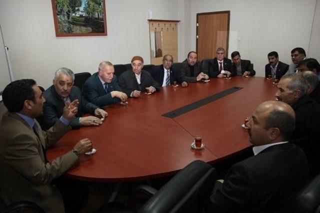 Ağrı İbrahim &Ccedil;e&ccedil;en &Uuml;niversitesini Ziyaret Eden Muhtarların Fitness Keyfi 1