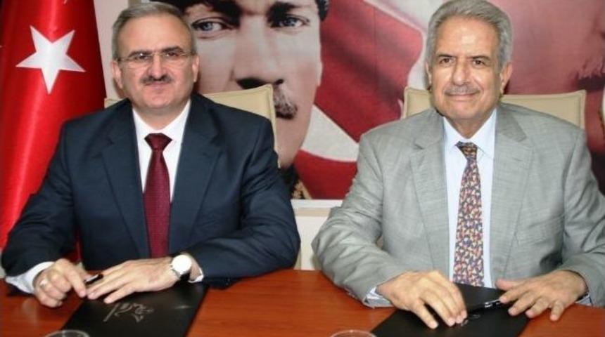 Filistin Ankara B&uuml;y&uuml;kel&ccedil;isi Van&rsquo;da