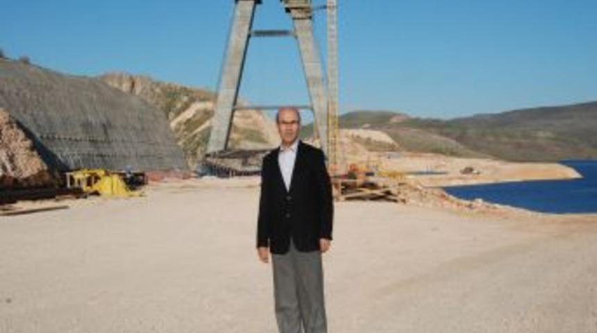 Vali Demirtaş, Nissibi K&ouml;pr&uuml; &Ccedil;alışmasını Inceledi