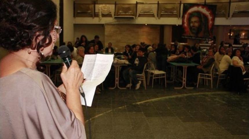Sel&ccedil;uk&rsquo;taki Aleviler, Halay &Ccedil;ekip Eğlendi