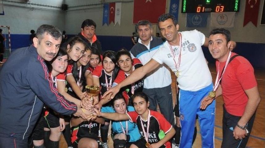 Osmaniye&rsquo;de Futsal İl Şampiyonları Belli Oldu