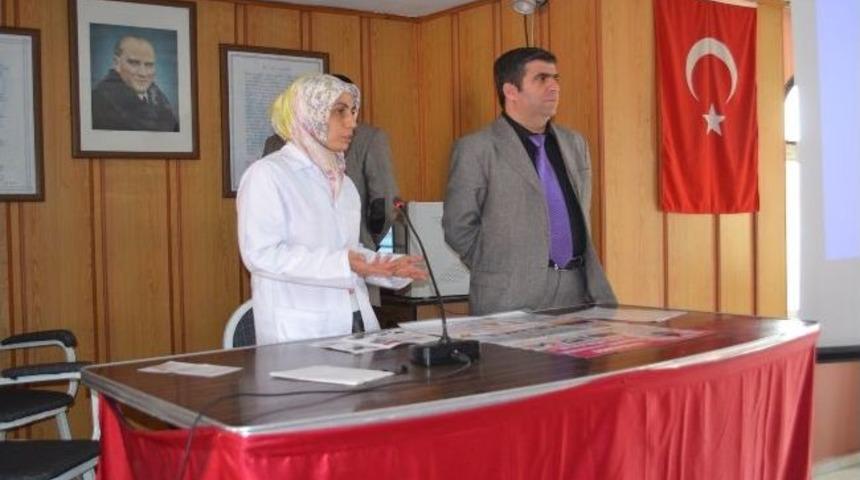 Kula&rsquo;da Muhtarlara Kene Semineri