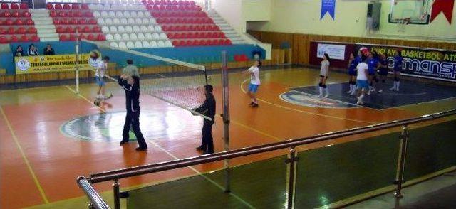 Muğla Voleybolda Yeteneklerini Arıyor