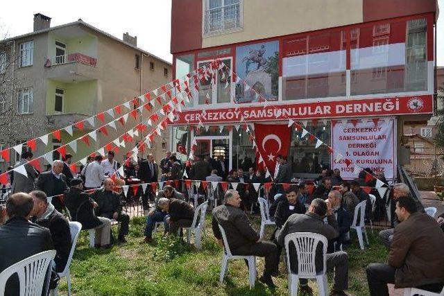 &Ccedil;erkezk&ouml;y Samsunlular Derneği&rsquo;nde Bayram D&ouml;nemi 1
