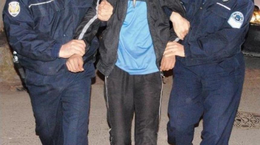 &Uuml;&ccedil; G&uuml;nde Beş Kez Hırsızlıktan Su&ccedil;&uuml;st&uuml; Yakalandılar