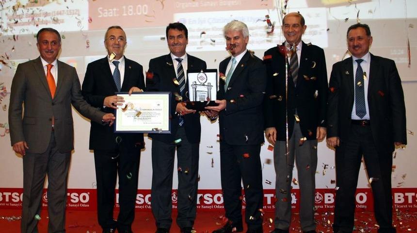 TEMA Vakfı Başkanı'na Kalite &Ouml;d&uuml;l&uuml; Verildi