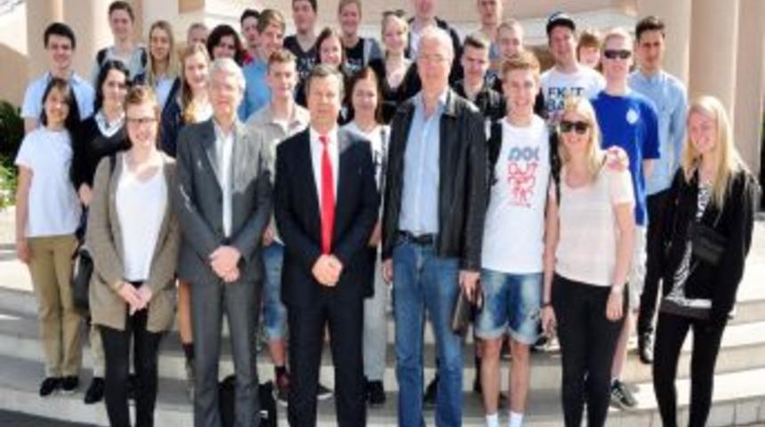 Danimarkalı &Ouml;ğrenciler İSTEK&rsquo;te