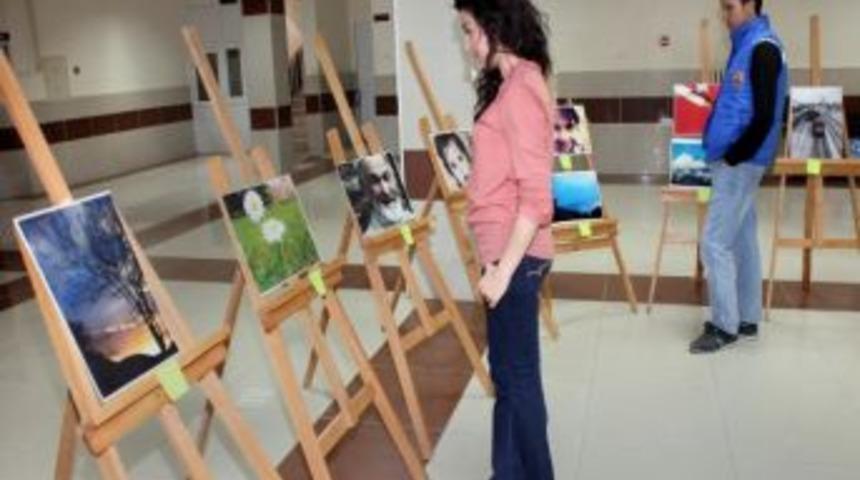 Km&uuml;&rsquo;l&uuml; &Ouml;ğrencilerden Fotoğraf Sergisi