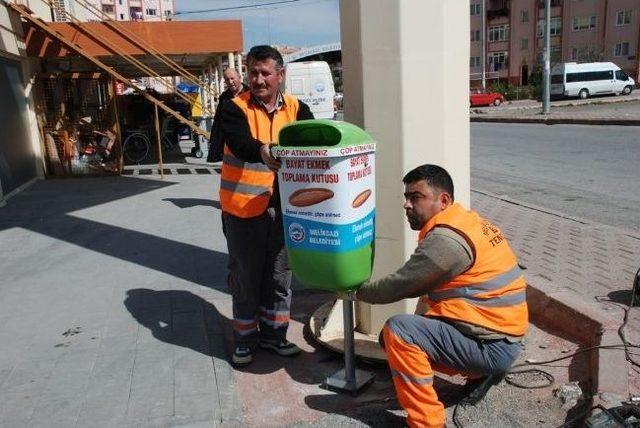 Melikgazi Belediyesi Bayat Ekmek Toplayacak