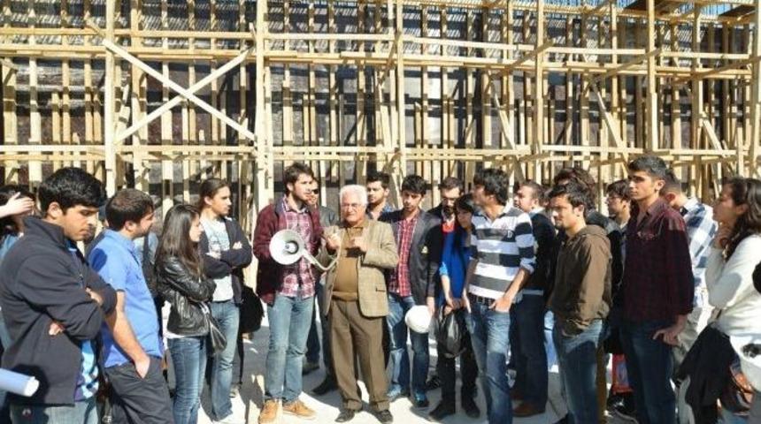 Gen&ccedil; M&uuml;hendisler T&uuml;nel İnşaatını Gezdi