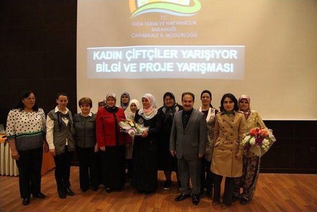 &Ccedil;anakkale de Kadın &Ccedil;ift&ccedil;iler Yarıştı 3