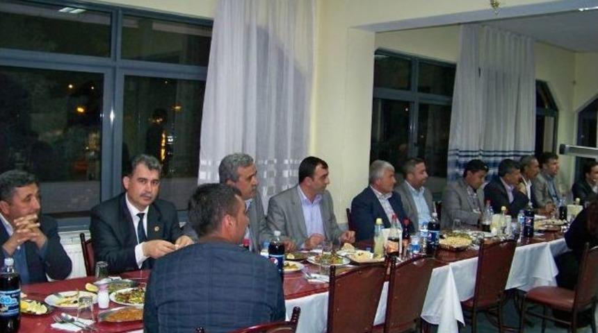 Hassa'nın Tarım, Ticari Yapısı Sorun Ve &Ccedil;&ouml;z&uuml;m Yolları Tartışıldı