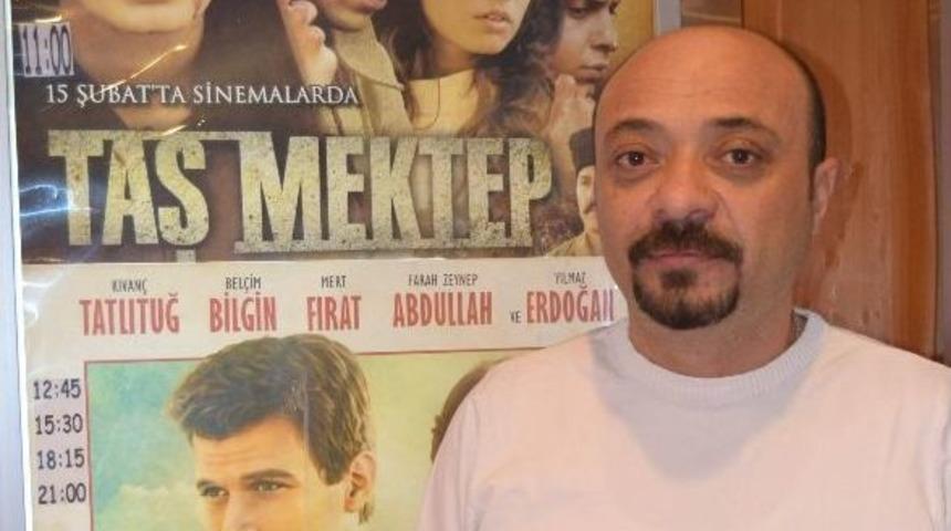 Kasseria&rsquo;dan Sokak &Ccedil;ocuklarına Sinema Keyfi