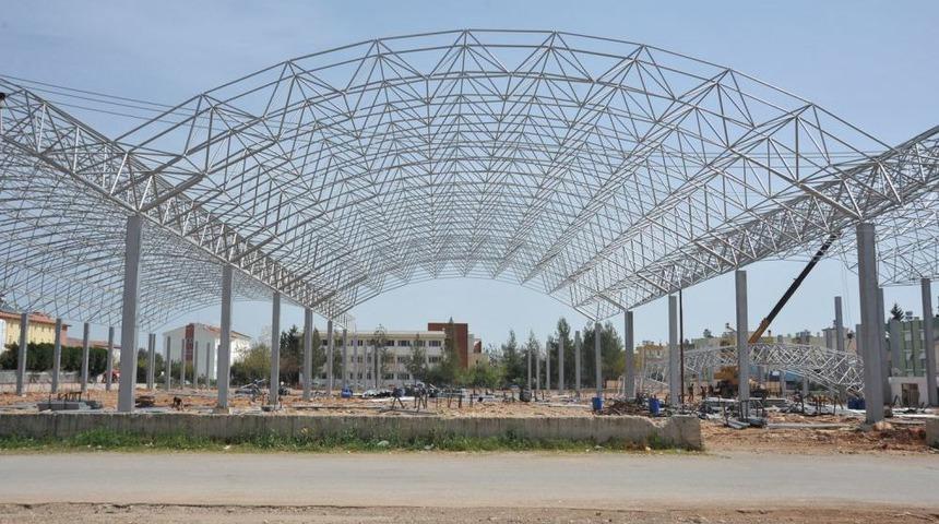 Yeni Mahalle Kapalı Semt Pazarı Inşaatı Y&uuml;zde 50 Tamamlandı