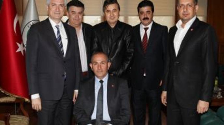 Bedensel Engelliler Spor Federasyonu Y&ouml;neticileri Rekt&ouml;r Kibar&rsquo;ı Ziyaret Etti