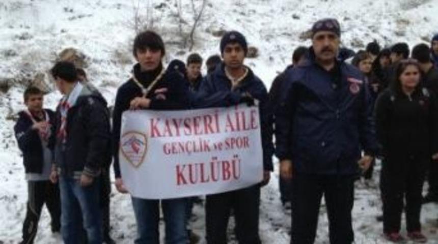 Yetiştirme Yurdu İzcileri Fidanları Toprakla Buluşturdu