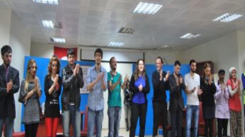 Vakfıkebir'de 'Trafik Kabare' Isimli Oyun B&uuml;y&uuml;k Beğeni Topladı