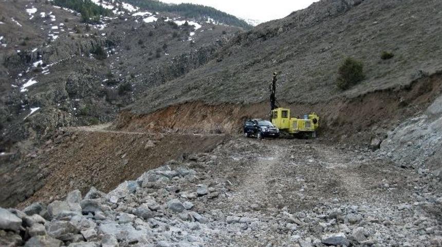 Canca Kalesinde Yol &Ccedil;alışması Başladı