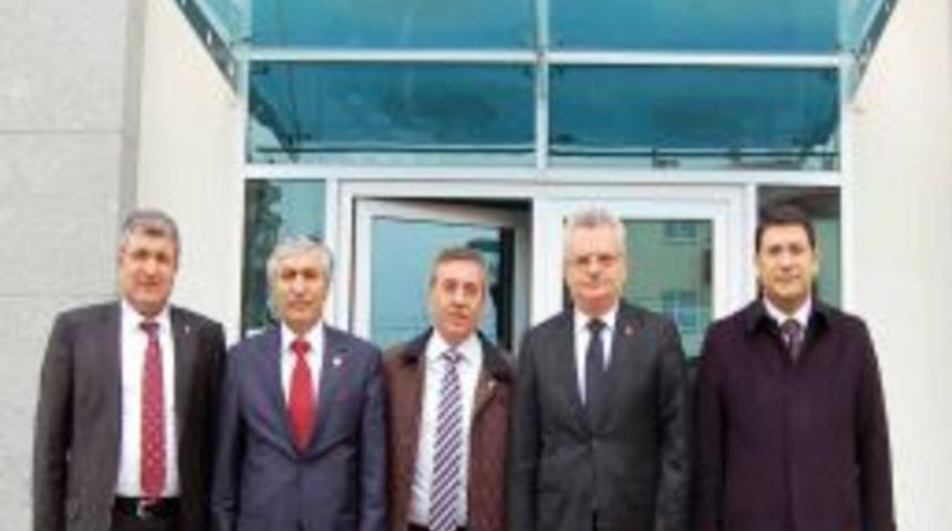 Milletvekilleri Pursaklar&rsquo;ı Gezdi