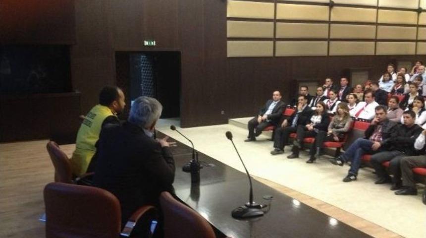 Gaziantep Polis&rsquo;inden Hastane &Ccedil;alışanlarına Bilgilendirme Toplantısı Yapıldı